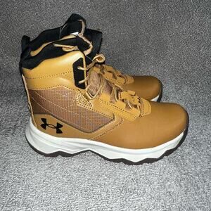 Under Armour Steller G2 6" size 4Y Tactical Boots Brown Tan Hiking NEW. Unisex